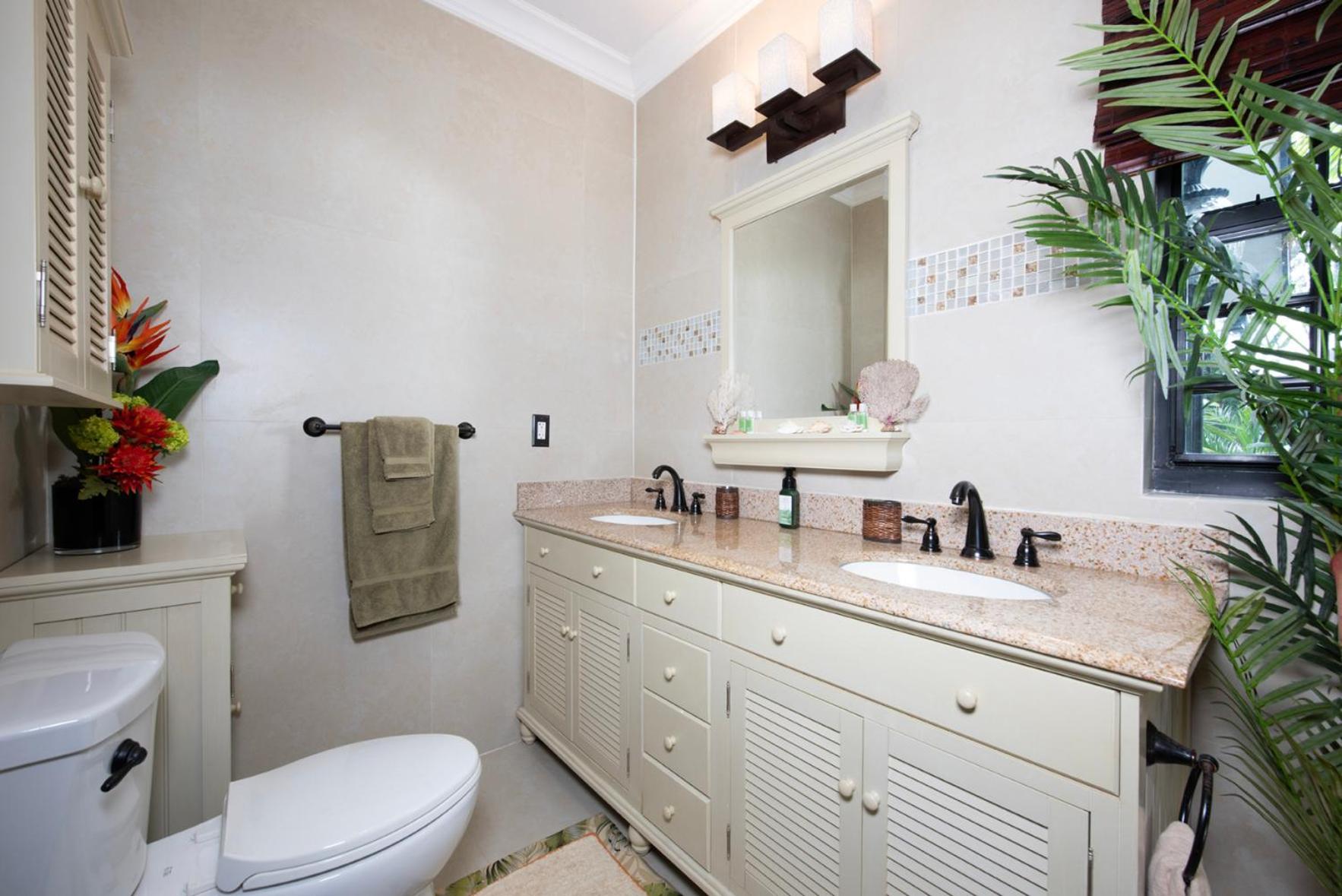 The Pilot House Hotel Rock Sound Ngoại thất bức ảnh